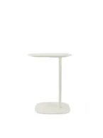 table d'appoint ou bout de canapé blanc forme carré arrondi avec un pied très design