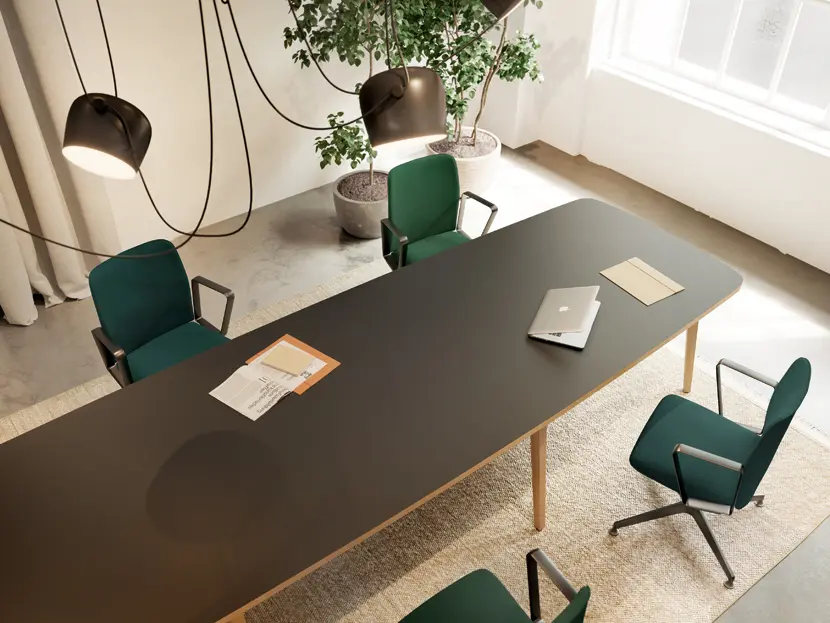 table de réunion modulaire de 6, 8, 10 ou 12 personnes, plateau noir et pieds bois vue de dessus avec chaises de réunion